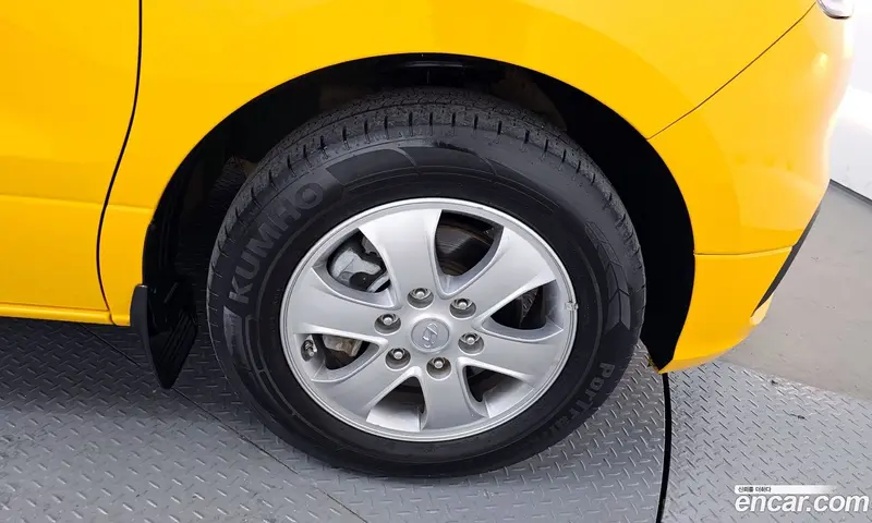 Hyundai H-1 (Starex)