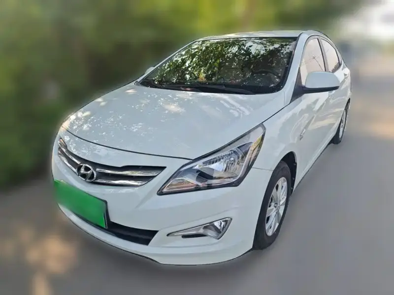 Hyundai Verna