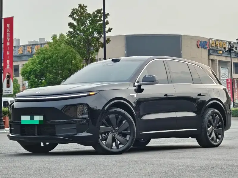 Li Auto L6