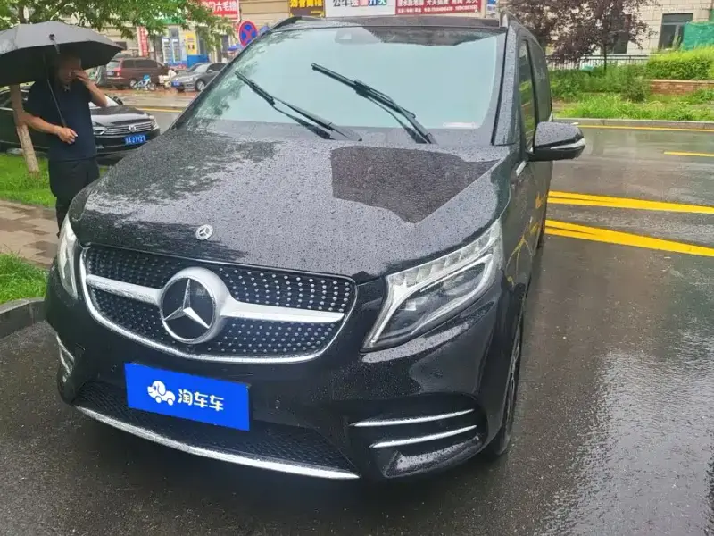 Mercedes-Benz V-Class