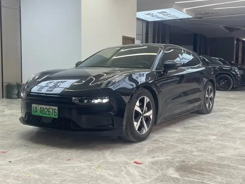 Zeekr 001