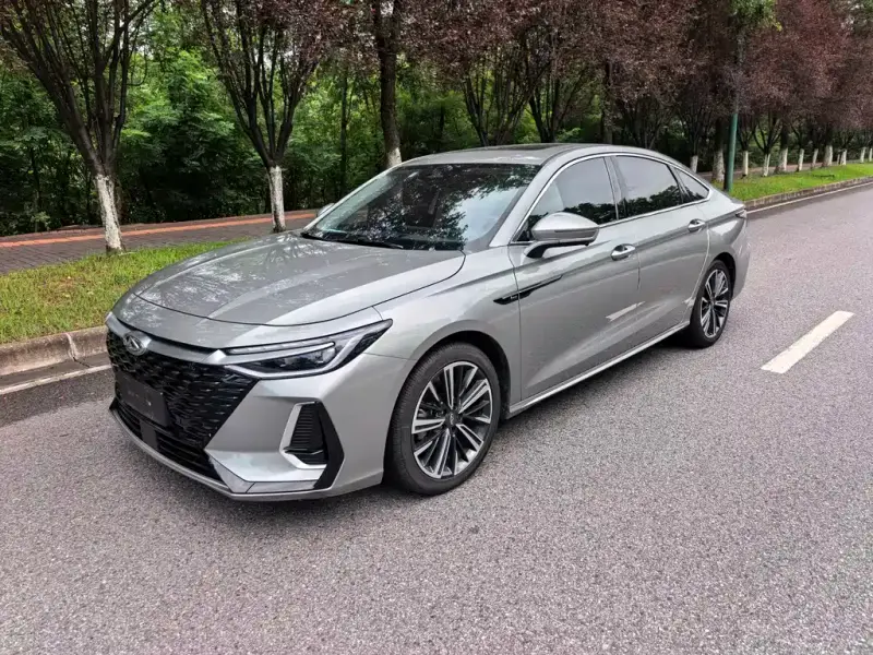 Chery Arrizo 8