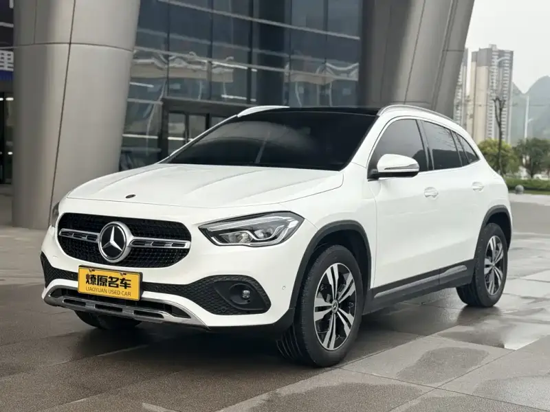 Mercedes-Benz GLA