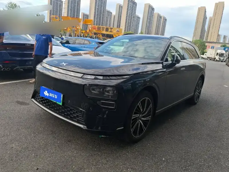 XPeng G9