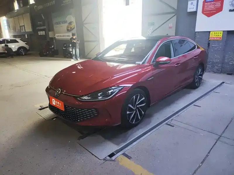 Volkswagen Lamando