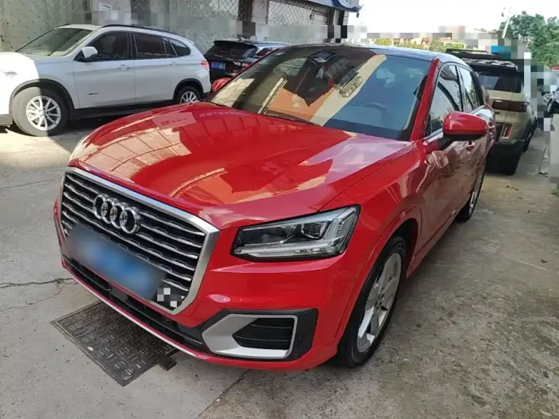 Audi Q2L