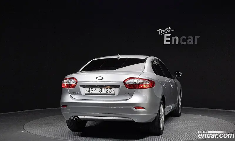 Renault-KoreaSamsung Fluence (SM3)