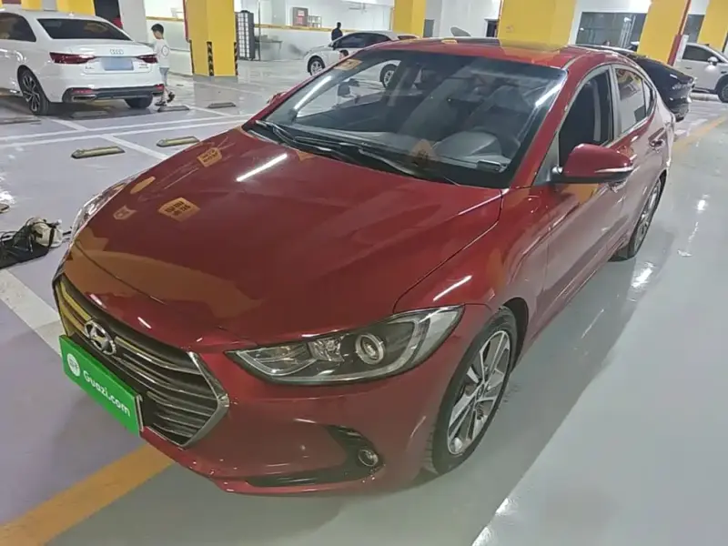Hyundai Elantra