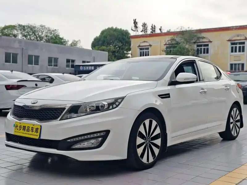 Kia K5