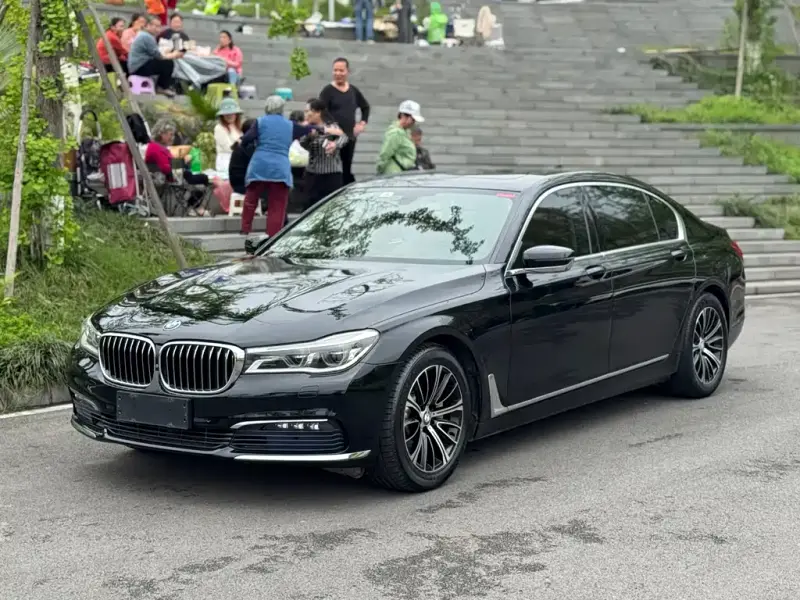 BMW 7-Series