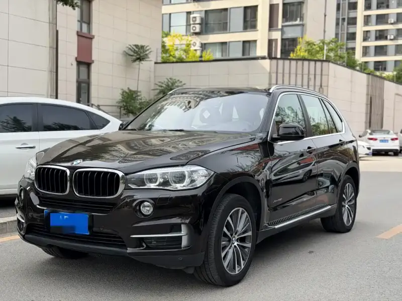 BMW X5 (Import)