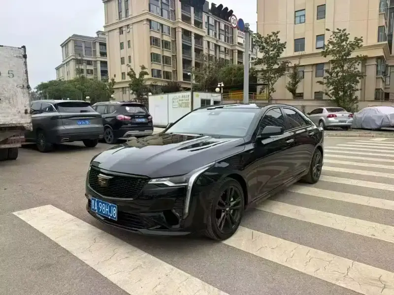 Cadillac CT4