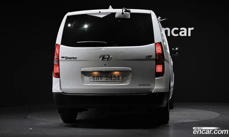 Hyundai H-1