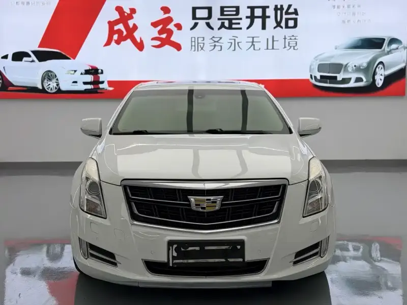 Cadillac XTS