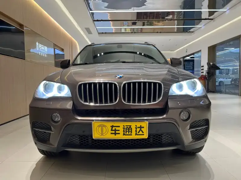 BMW X5 (Import)