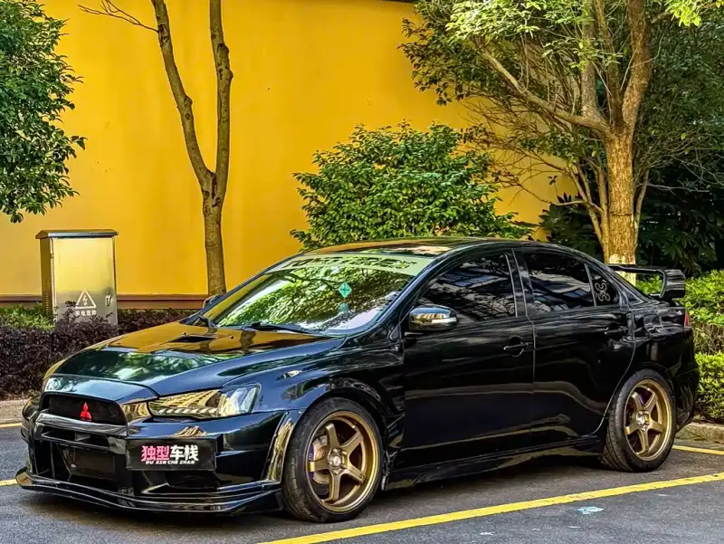Mitsubishi Lancer EX