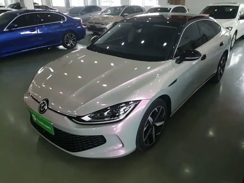 Volkswagen Lamando