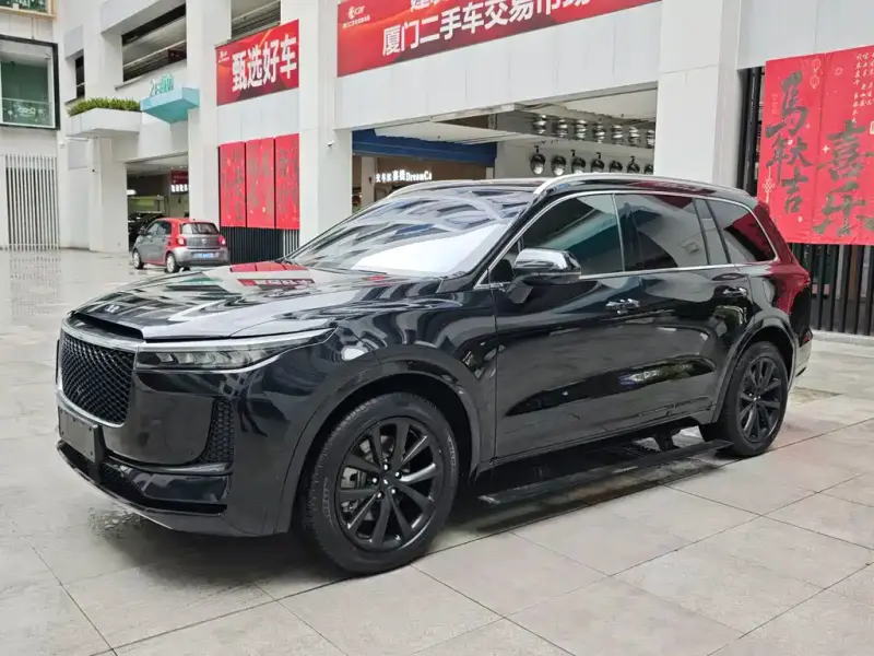 Li Auto ONE