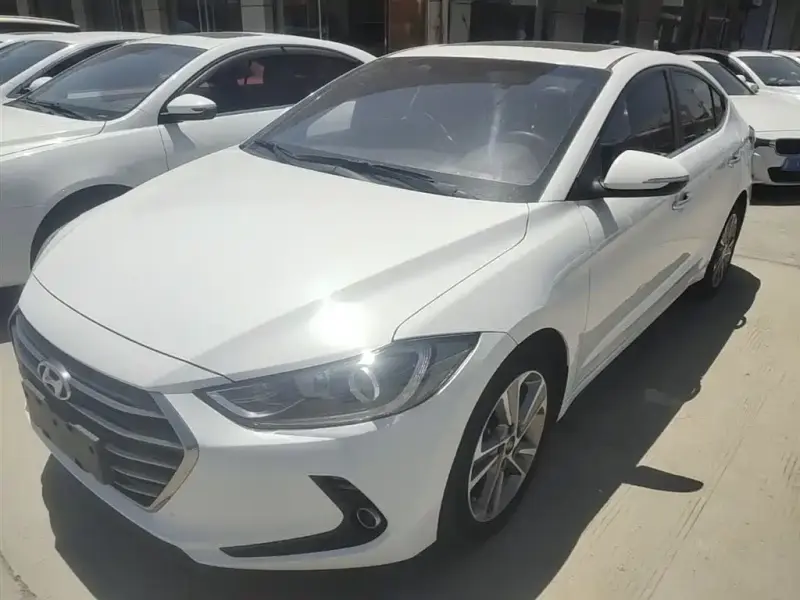 Hyundai Elantra