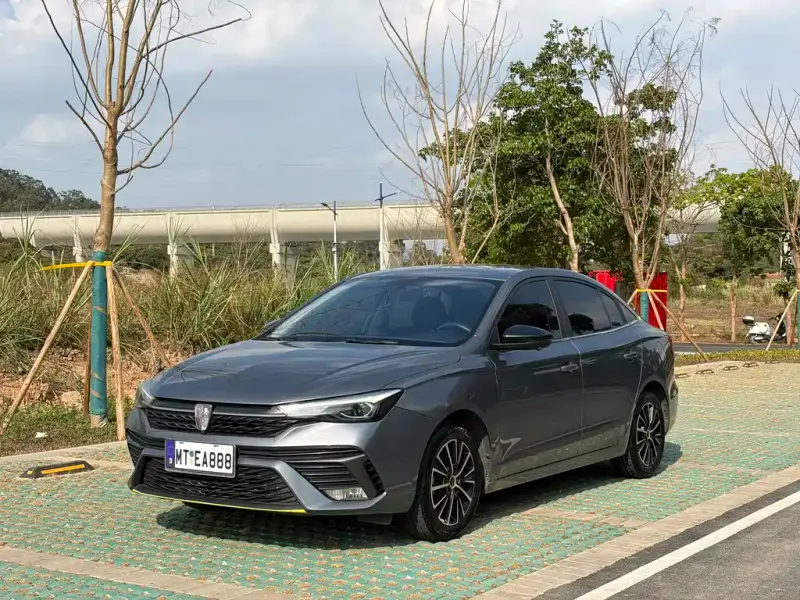Roewe MG5 (i5)