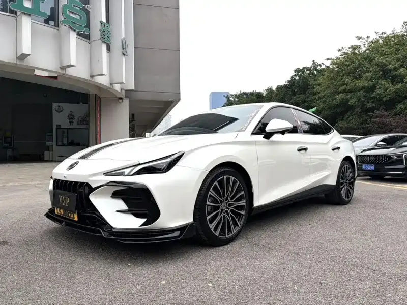 MG MG7