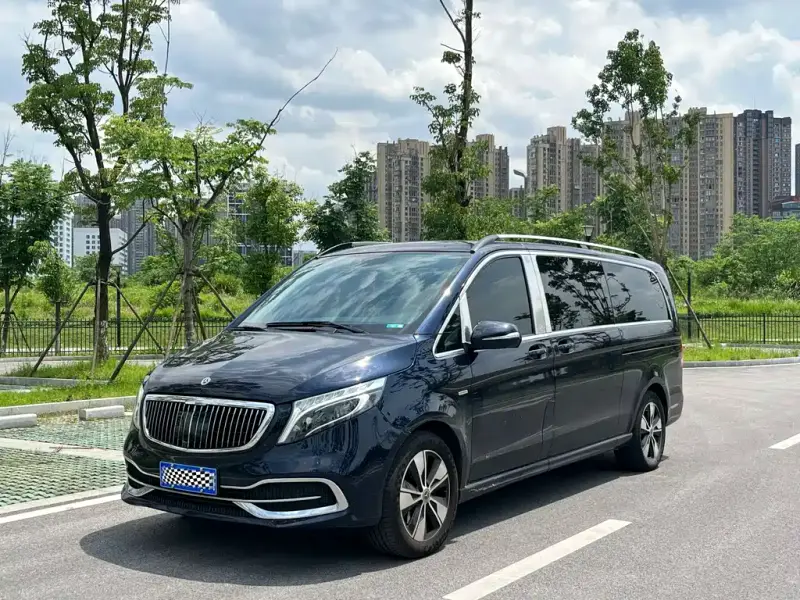 Mercedes-Benz V-Class