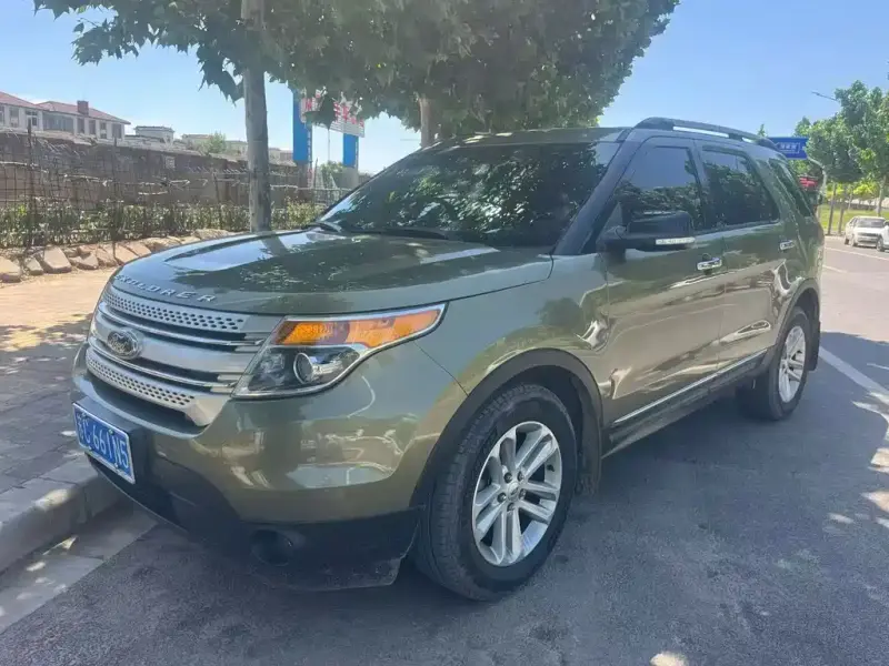 Ford Explorer