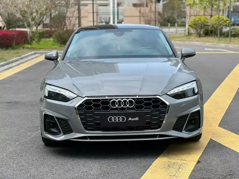 Audi A5 (Import)