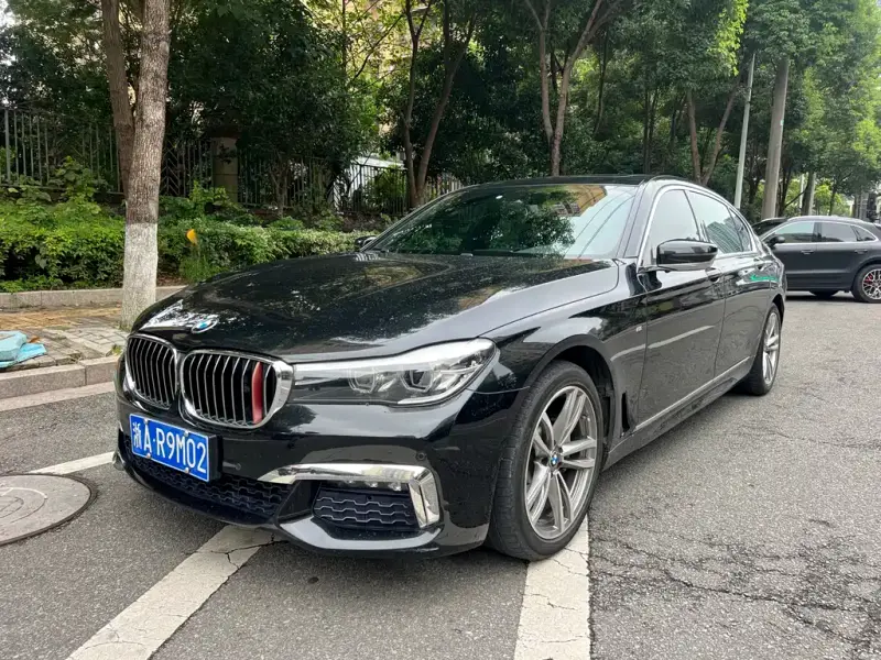 BMW 7-Series