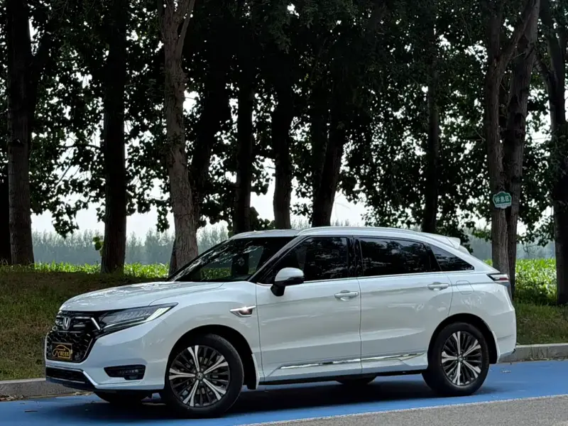 Honda UR-V