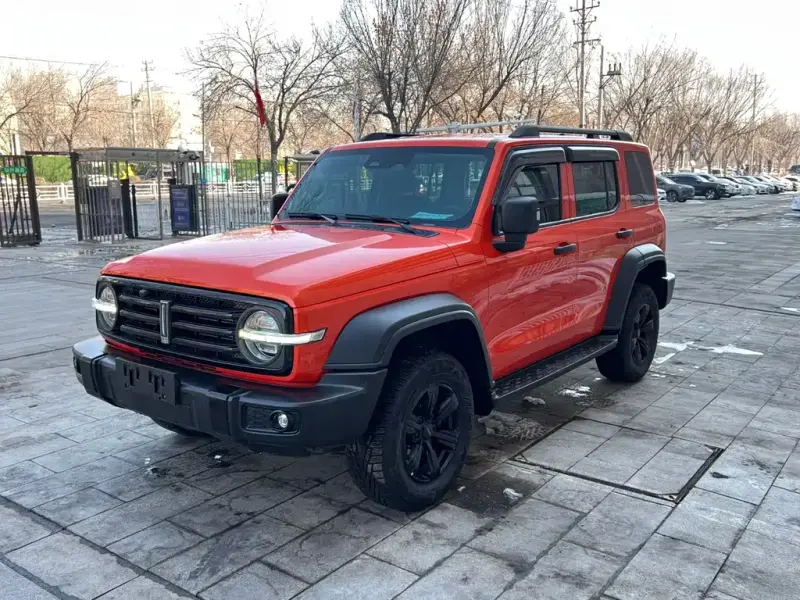 Tank 300