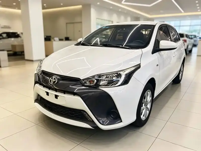 Toyota Yaris L
