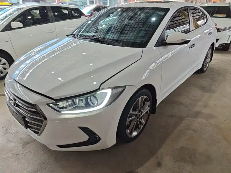 Hyundai Elantra