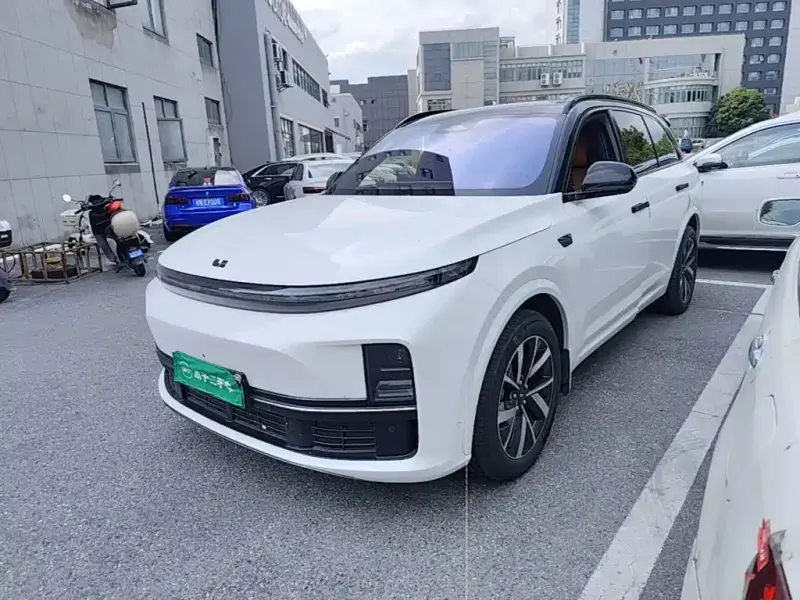 Li Auto L7