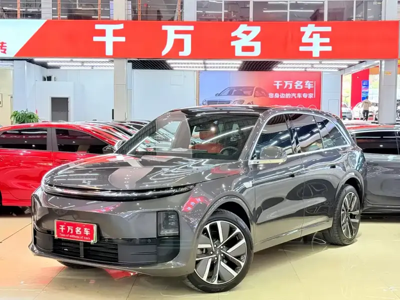 Li Auto L6