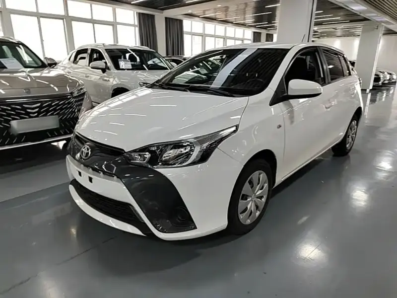 Toyota Yaris L