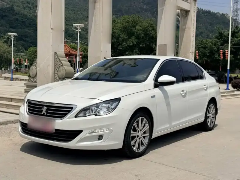 Peugeot 408