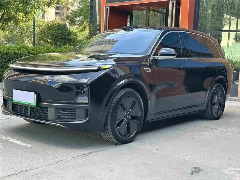Li Auto L8