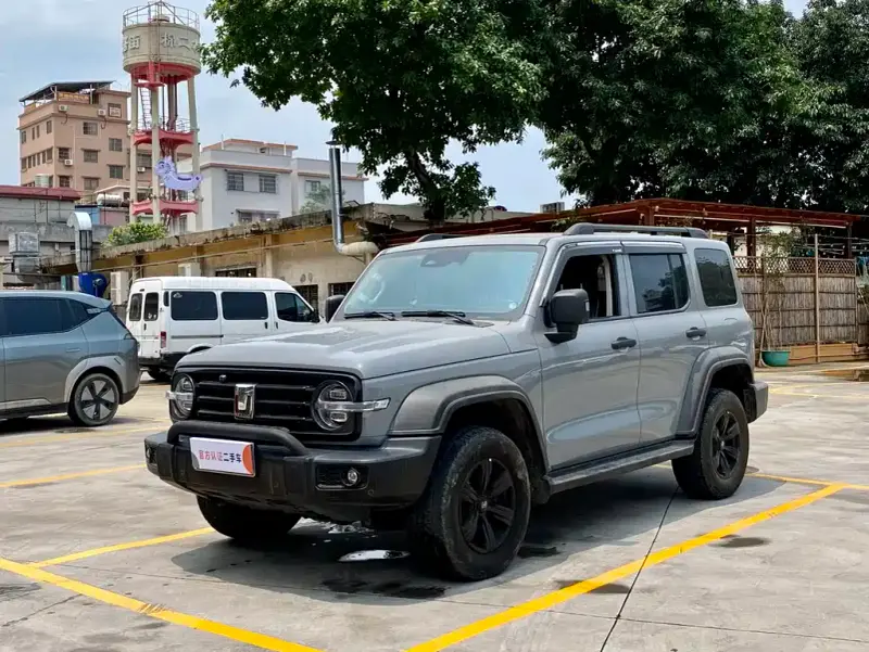 Tank 300