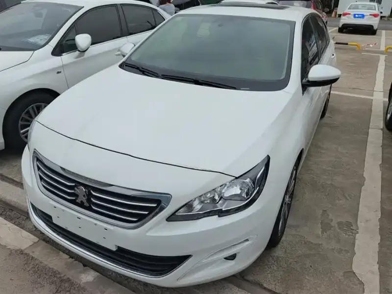 Peugeot 408