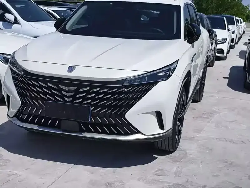 Roewe MG HS (RX5)