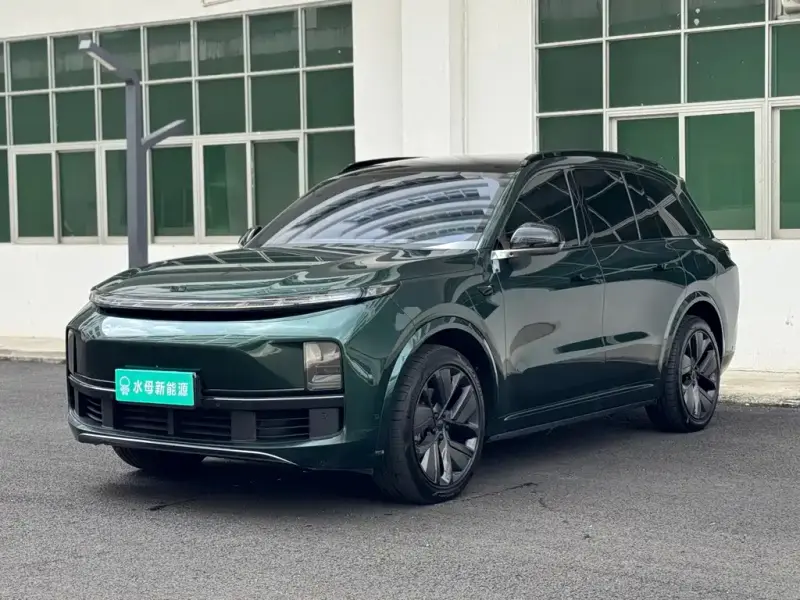 Li Auto L8