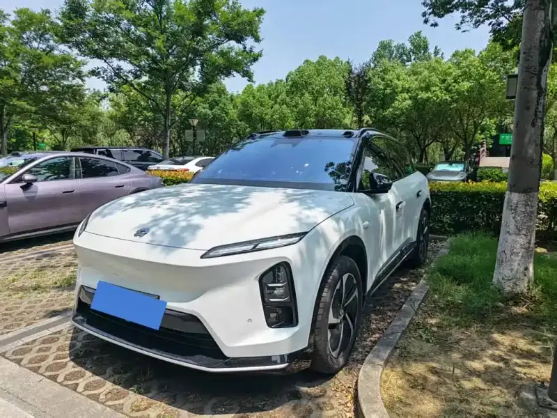 NIO ES6