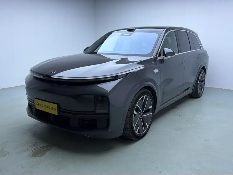 Li Auto L8