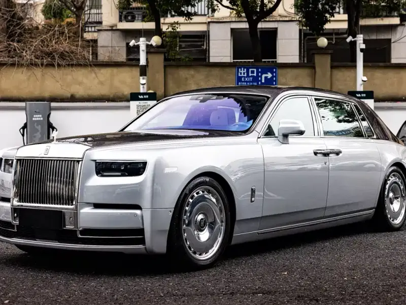 Rolls-Royce Phantom