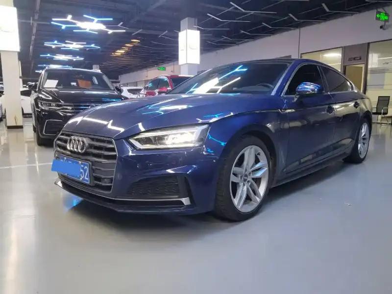 Audi A5 (Import)