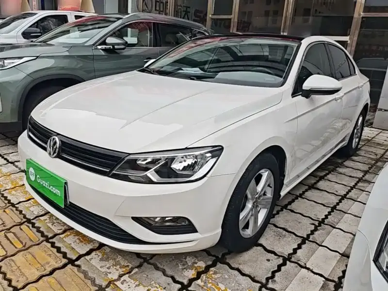 Volkswagen Lamando