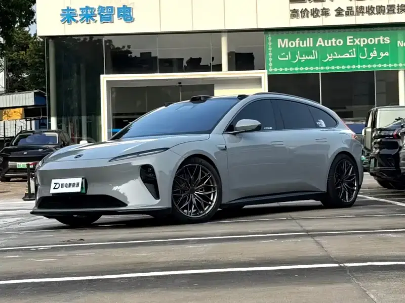 NIO ET5T