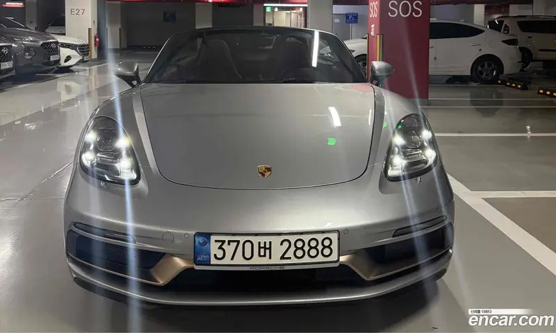 Porsche 718