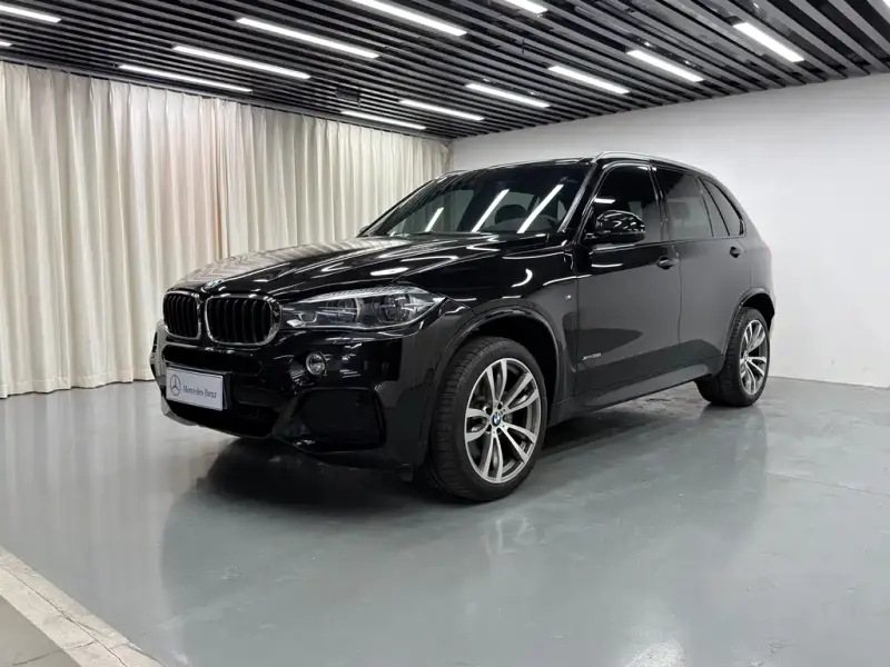 BMW X5 (Import)